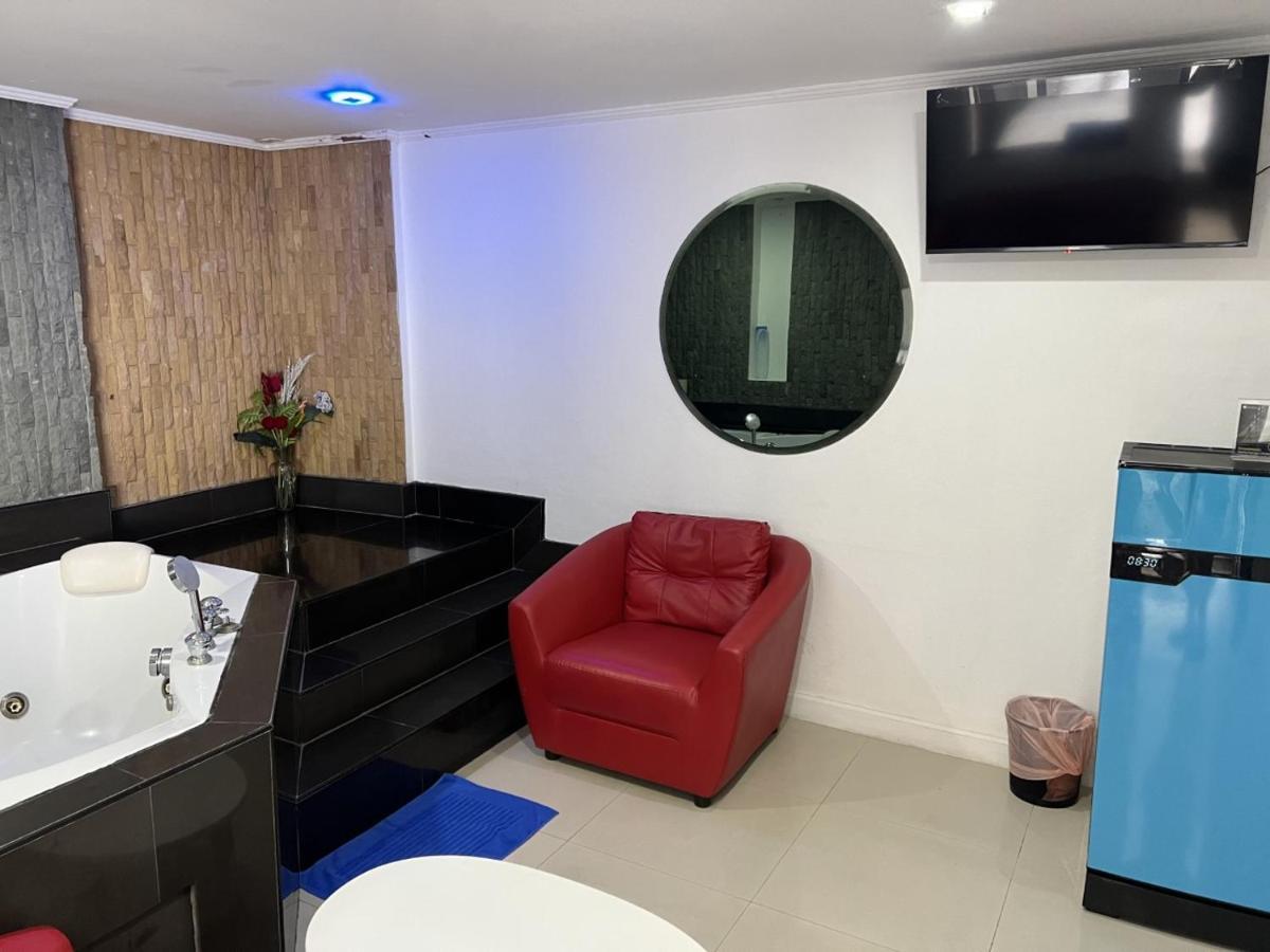 Galaxy Suites Pattaya Dış mekan fotoğraf