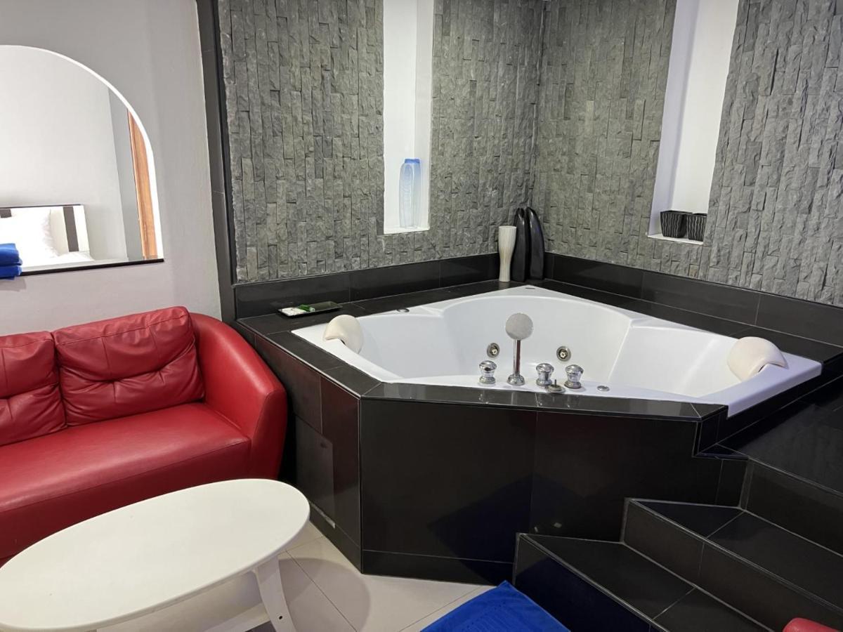 Galaxy Suites Pattaya Dış mekan fotoğraf