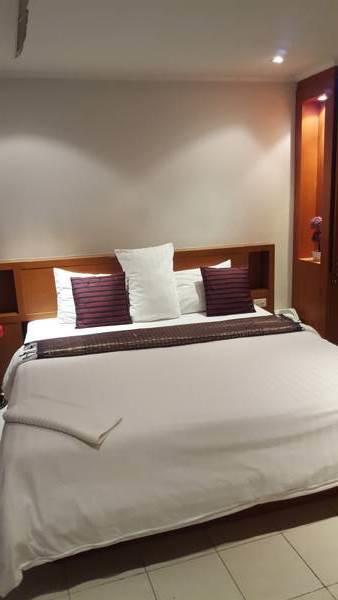 Galaxy Suites Pattaya Dış mekan fotoğraf