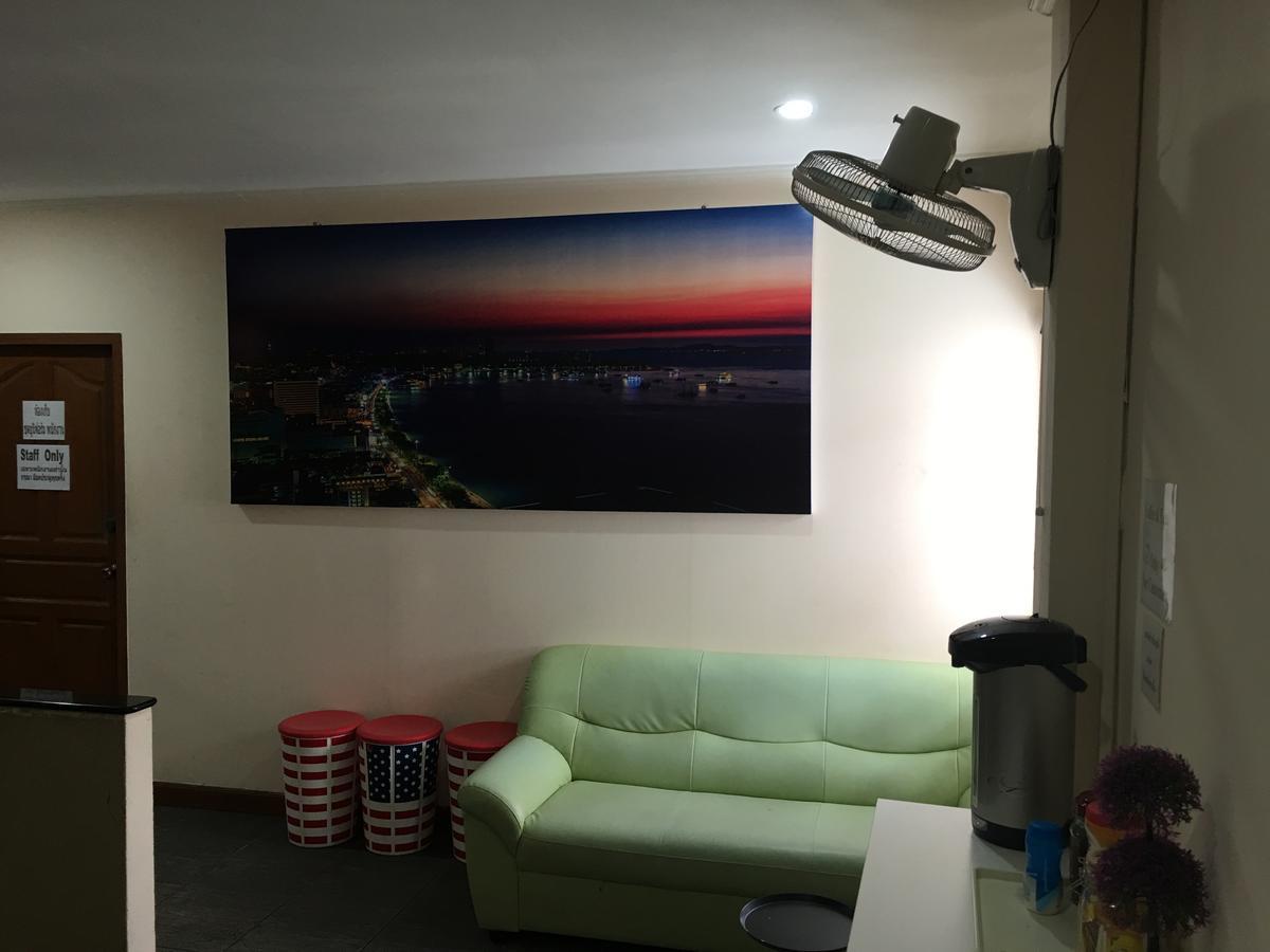 Galaxy Suites Pattaya Dış mekan fotoğraf
